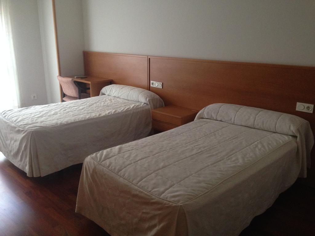 Hostal El Poligono Zamora Zimmer foto